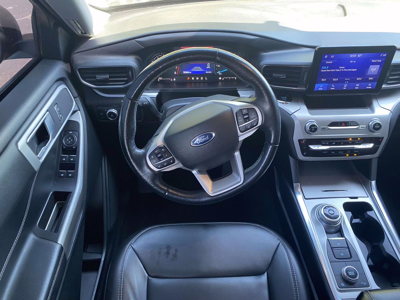 2022 Carbonized Gray Metallic Ford Explorer XLT 4X4 SUV