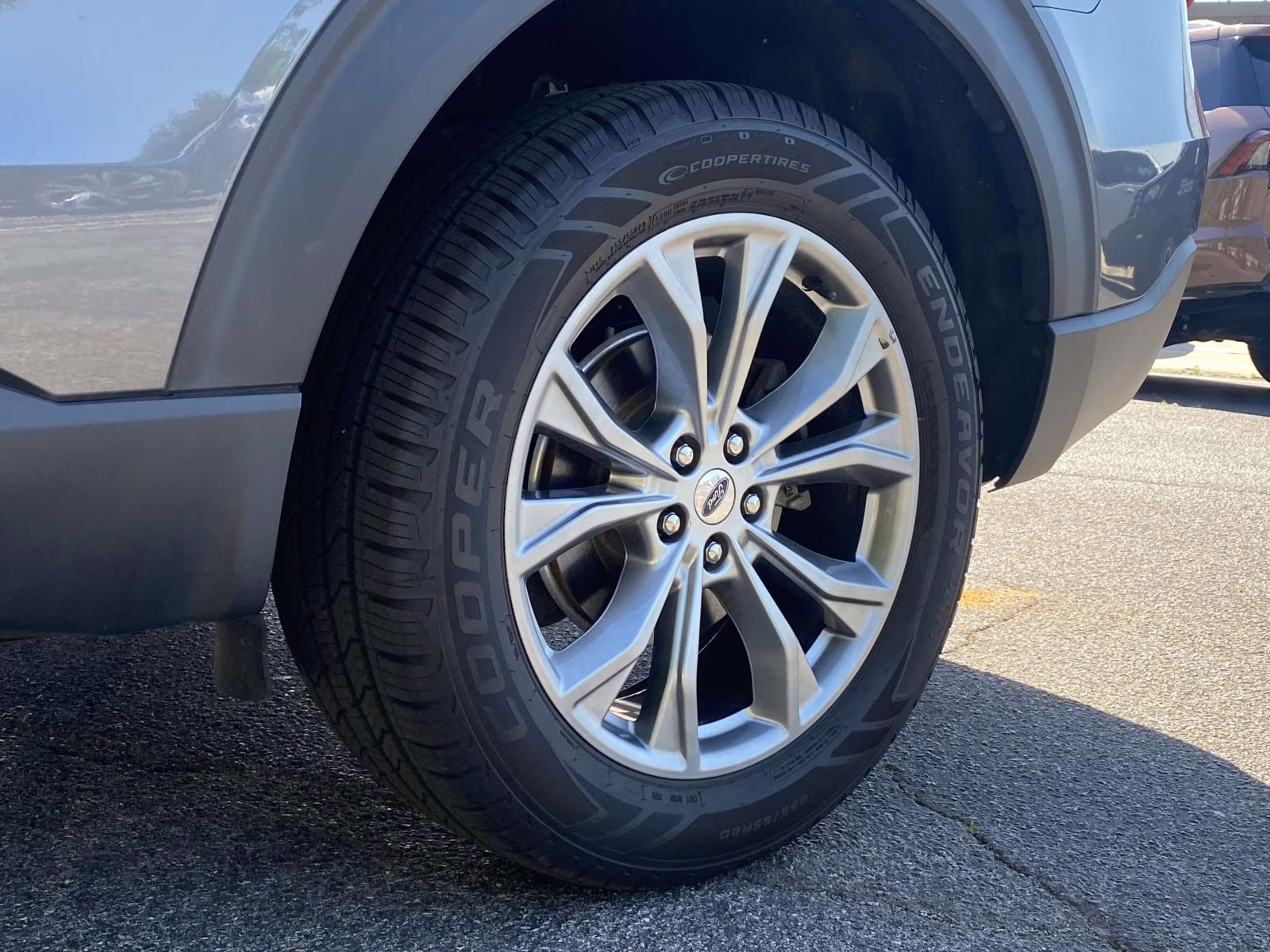 2022 Carbonized Gray Metallic Ford Explorer XLT 4X4 SUV