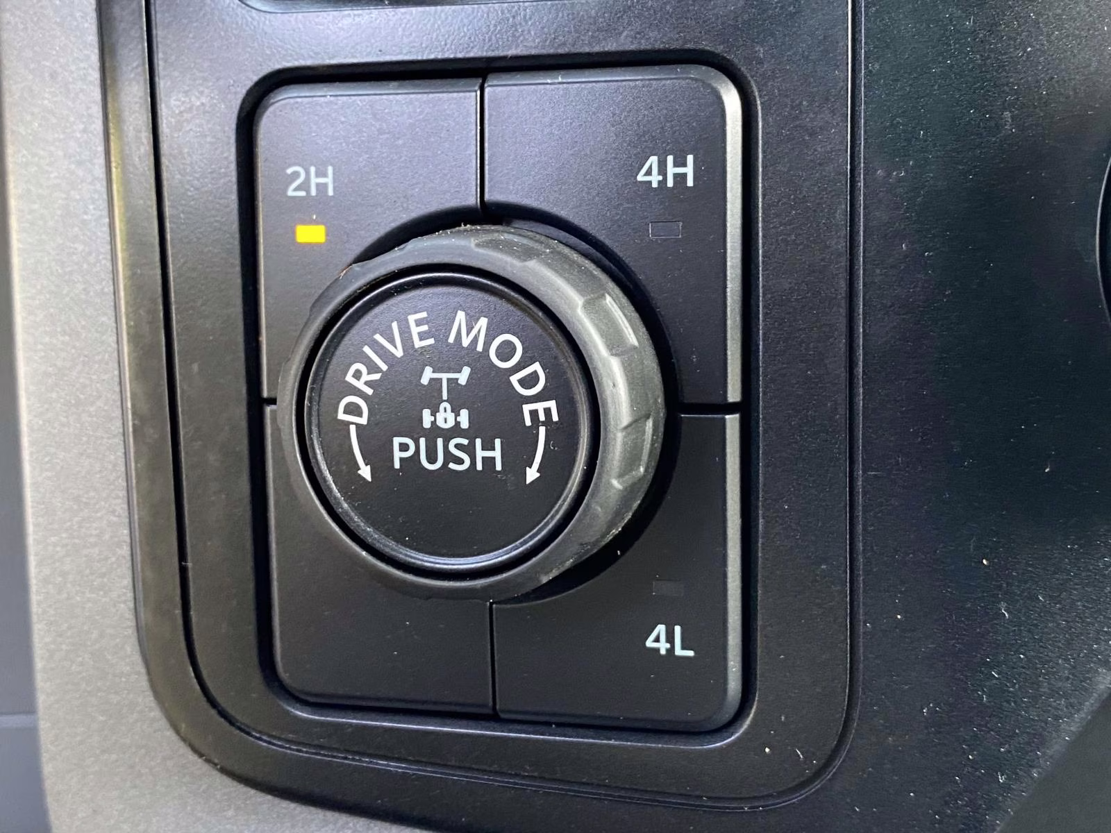 2023 Agate Black Metallic Ford F-150 XLT 4X4 Truck