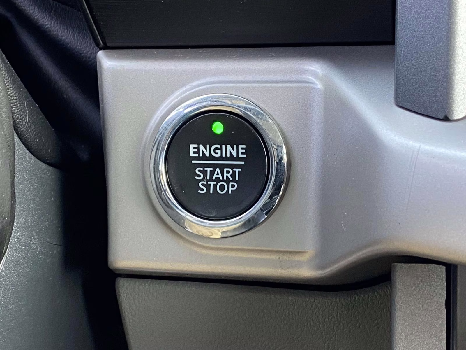 2023 Agate Black Metallic Ford F-150 XLT 4X4 Truck