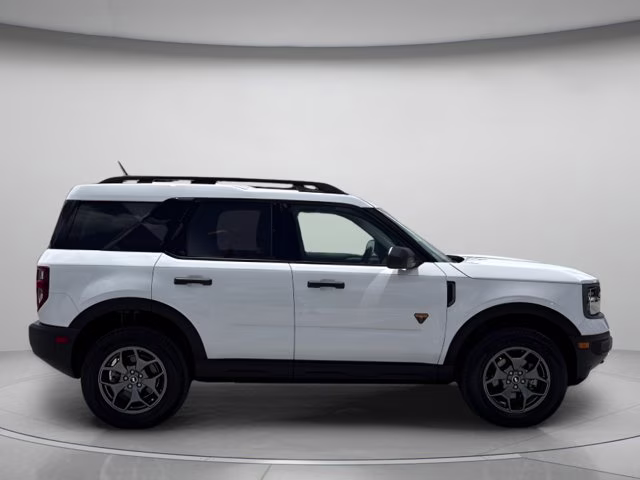 2023 Oxford White Ford Bronco Sport Badlands 4X4 SUV