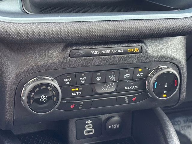 2023 Oxford White Ford Bronco Sport Badlands 4X4 SUV