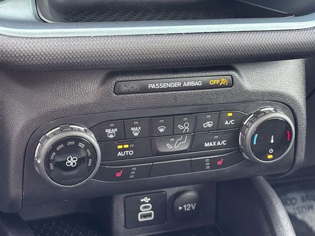 2023 Oxford White Ford Bronco Sport Badlands 4X4 SUV