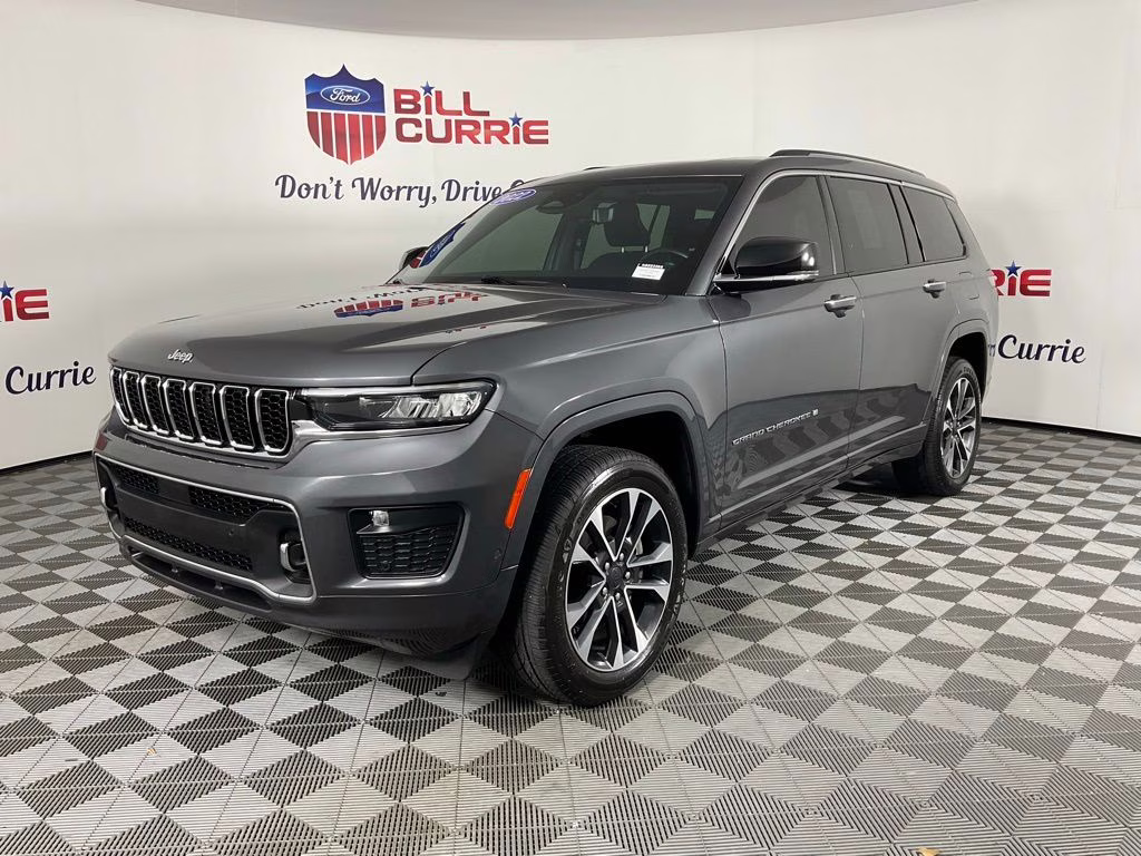 2022 Baltic Gray Metallic Clearcoat Jeep Grand Cherokee L Overland RWD SUV