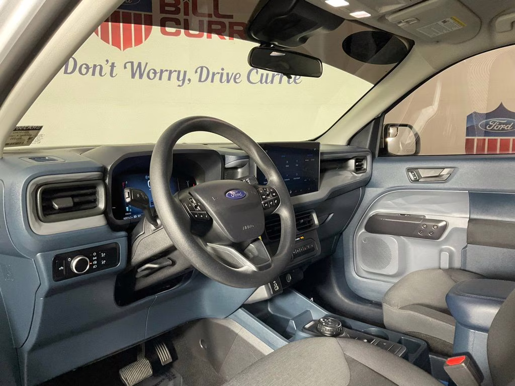 2025 Oxford White Ford Maverick XL AWD Truck