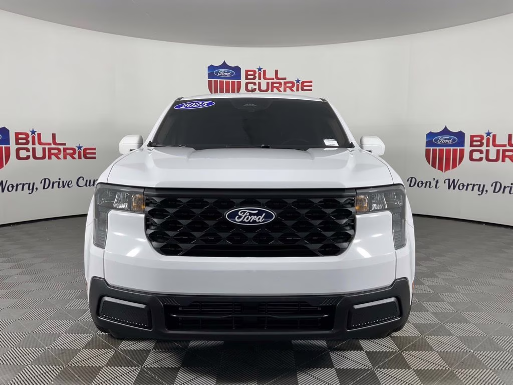 2025 Oxford White Ford Maverick XL AWD Truck