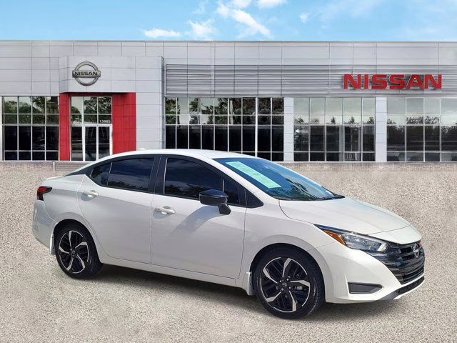 2023 Aspen White Nissan Versa 1.6 SR FWD Sedan