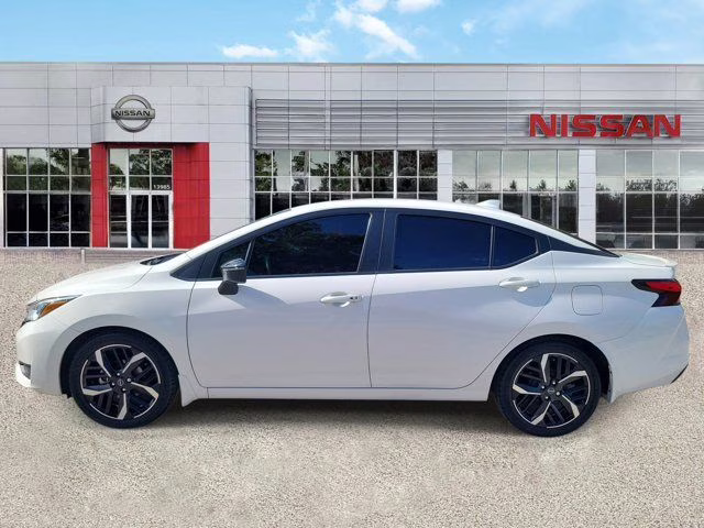 2023 Aspen White Nissan Versa 1.6 SR FWD Sedan