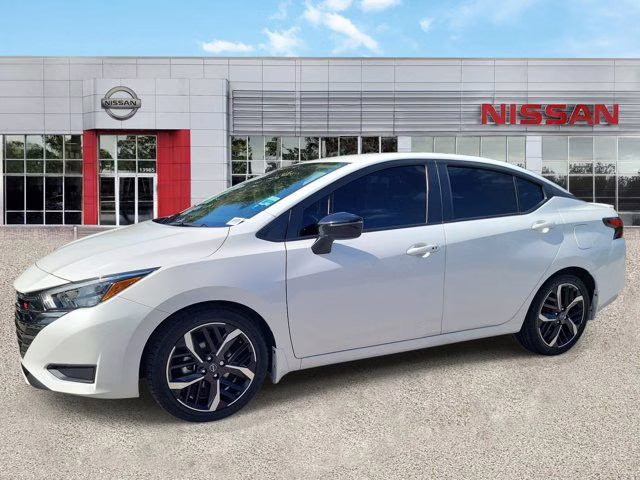 2023 Aspen White Nissan Versa 1.6 SR FWD Sedan