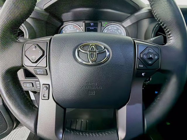 2017 Magnetic Gray Metallic Toyota Tacoma TRD Sport V6 RWD Truck