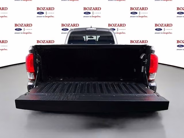 2017 Magnetic Gray Metallic Toyota Tacoma TRD Sport V6 RWD Truck