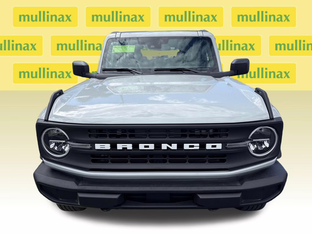 2026 Avalanche Gray Ford Bronco Base 4X4 SUV