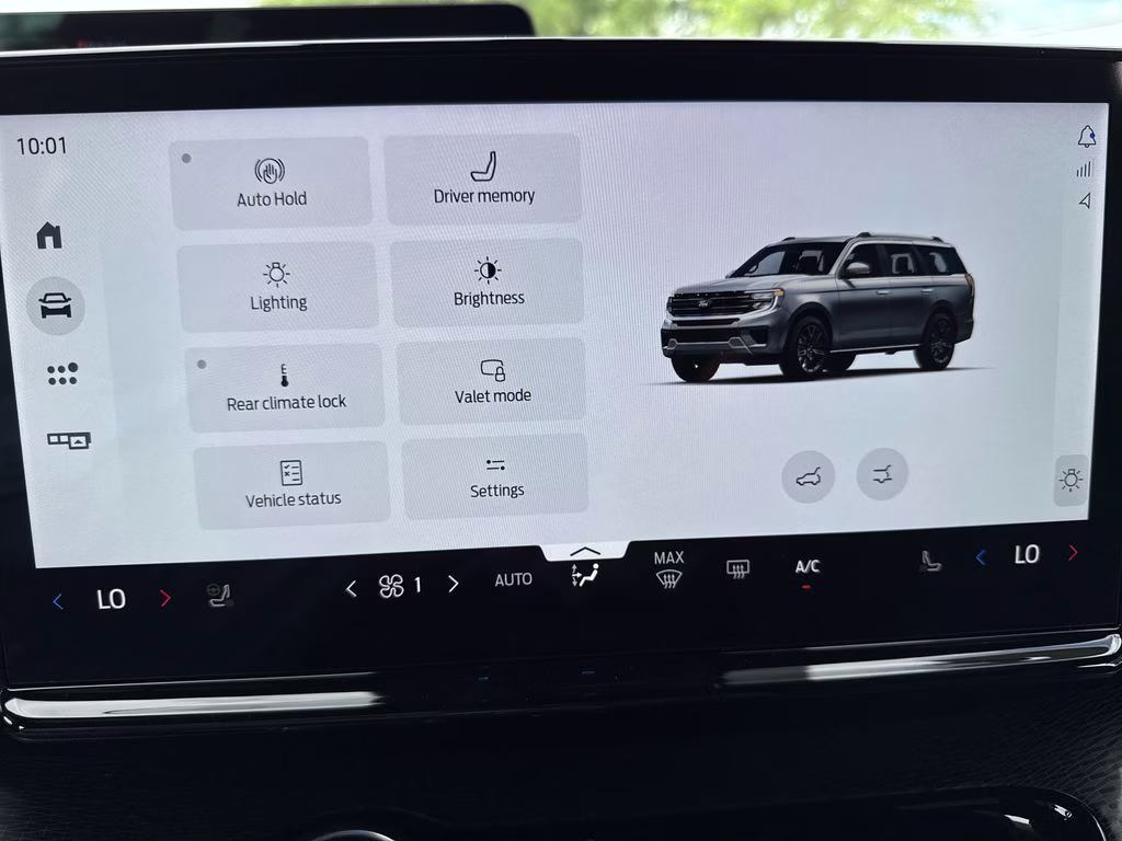2026 Glacier Gray Metallic Tri-Coat Ford Expedition Platinum 4X4 SUV