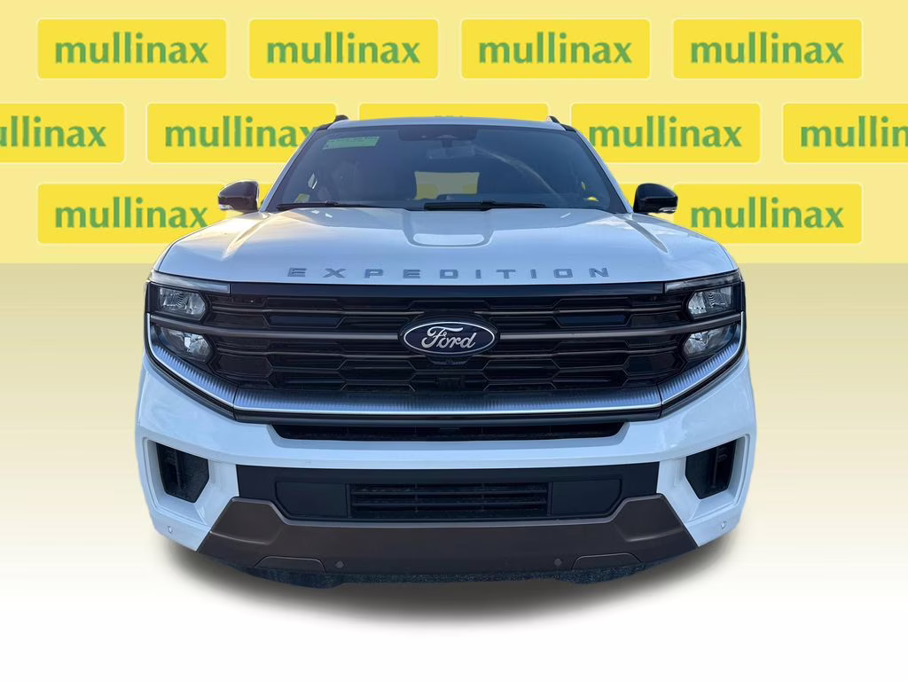 2026 Star White Metallic Tri-Coat Ford Expedition King Ranch 4X4 SUV