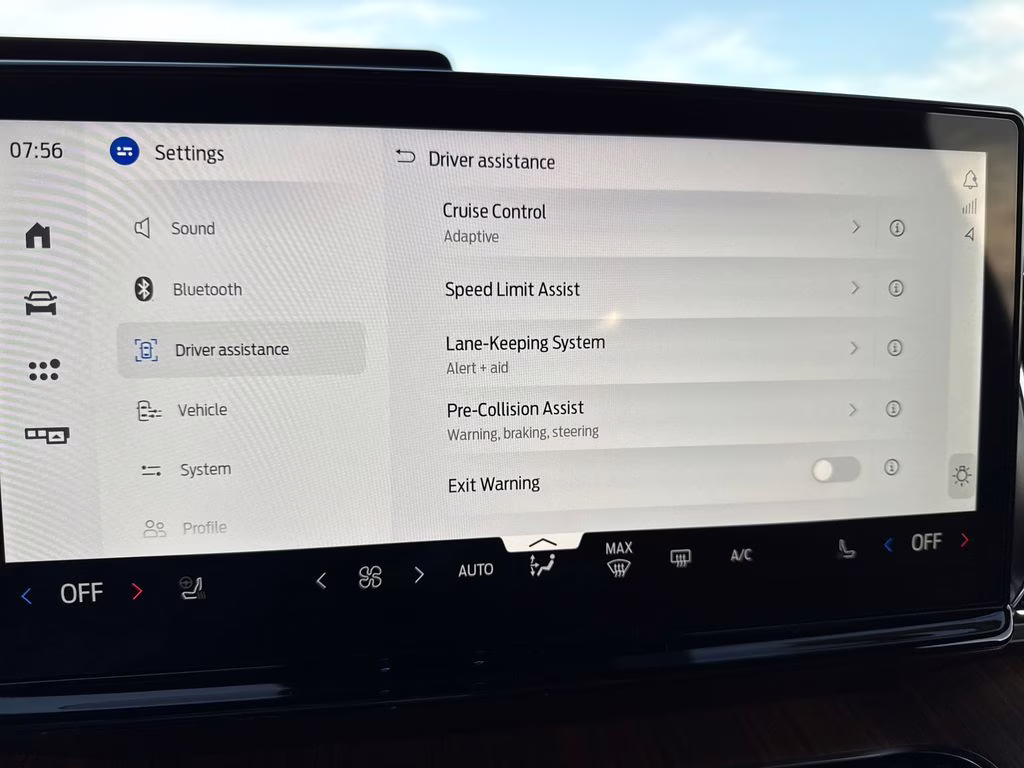 2026 Star White Metallic Tri-Coat Ford Expedition King Ranch 4X4 SUV