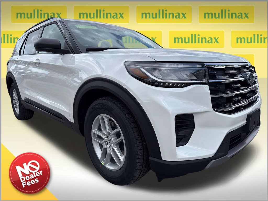 2026 Star White Metallic Tri-Coat Ford Explorer Active RWD SUV