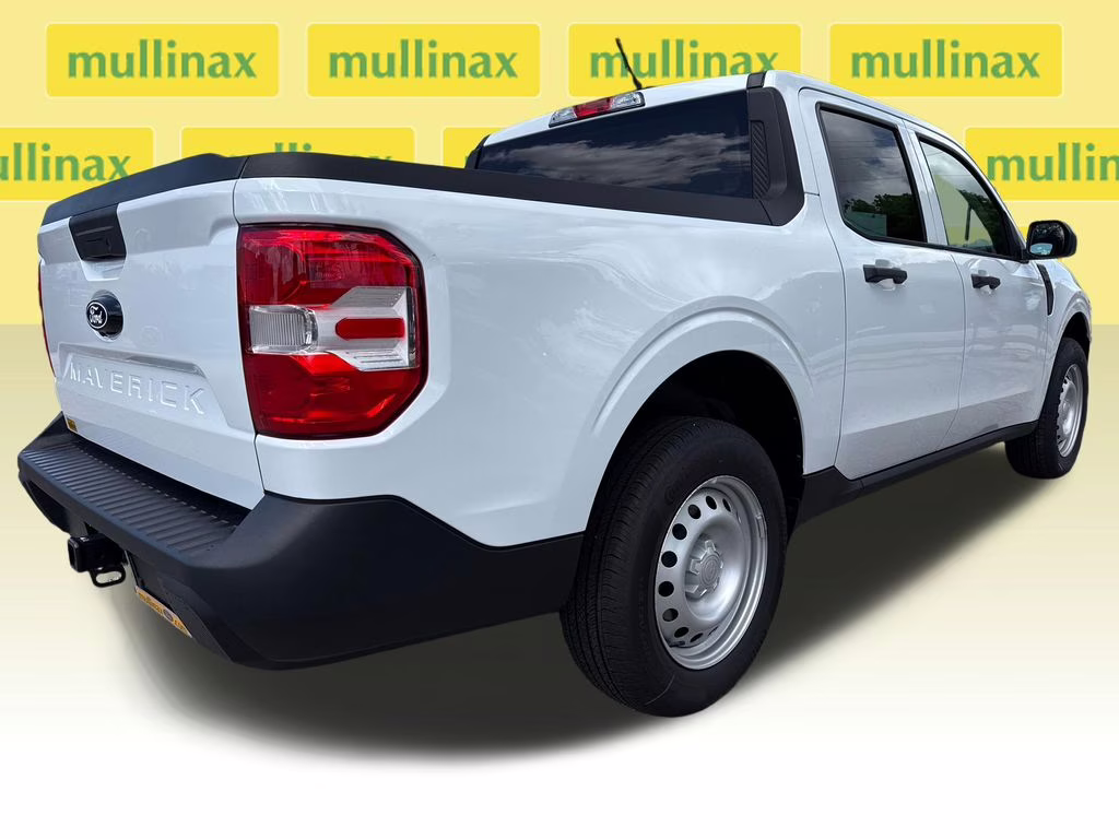 2026 Oxford White Ford Maverick XL FWD Truck