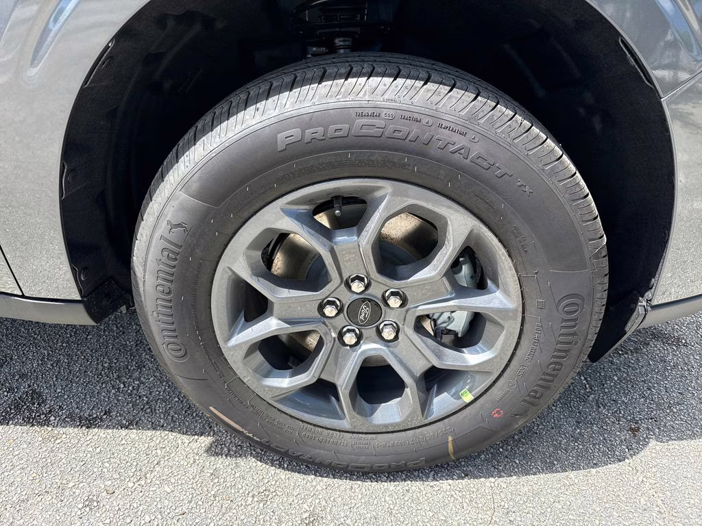 2026 Carbonized Gray Metallic Ford Maverick XLT FWD Truck
