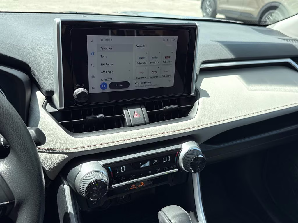2024 Silver Sky Metallic Toyota RAV4 Hybrid XLE AWD SUV
