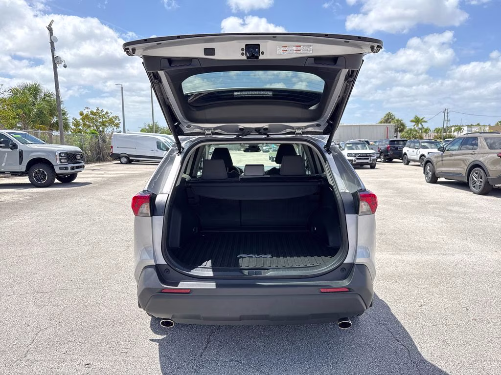2024 Silver Sky Metallic Toyota RAV4 Hybrid XLE AWD SUV