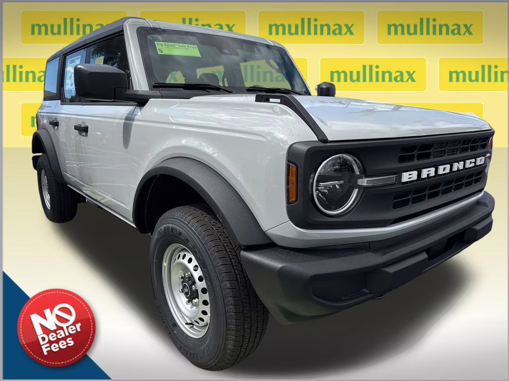 2026 Avalanche Gray Ford Bronco Base 4X4 SUV
