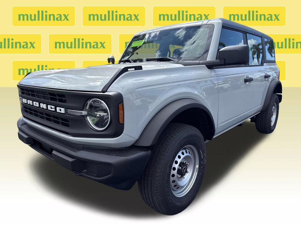 2026 Avalanche Gray Ford Bronco Base 4X4 SUV