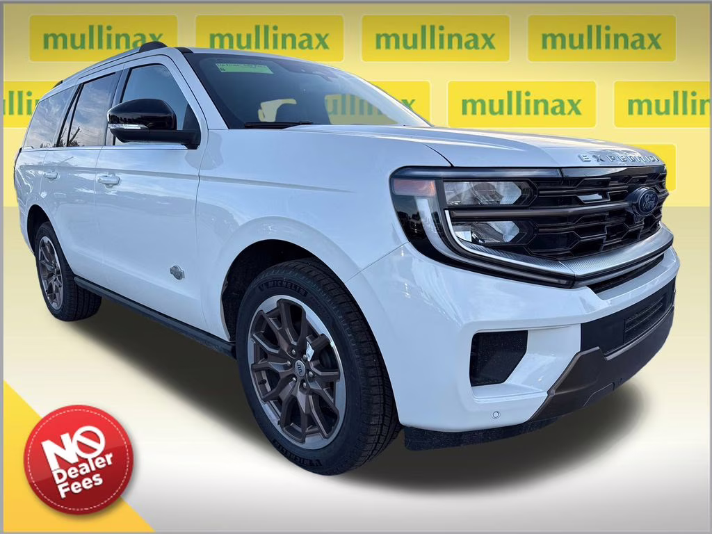 2026 Star White Metallic Tri-Coat Ford Expedition King Ranch 4X4 SUV