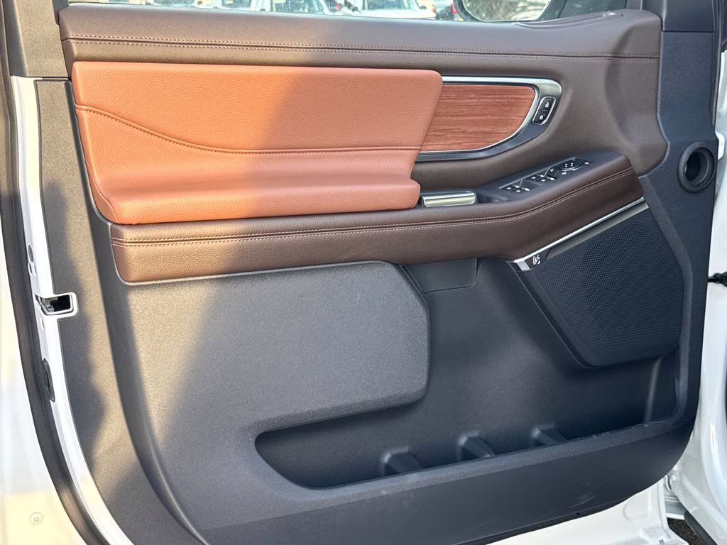 2026 Star White Metallic Tri-Coat Ford Expedition King Ranch 4X4 SUV