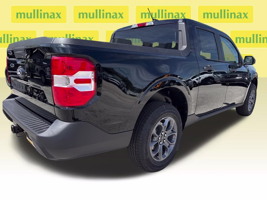 2026 Shadow Black Ford Maverick XLT FWD Truck