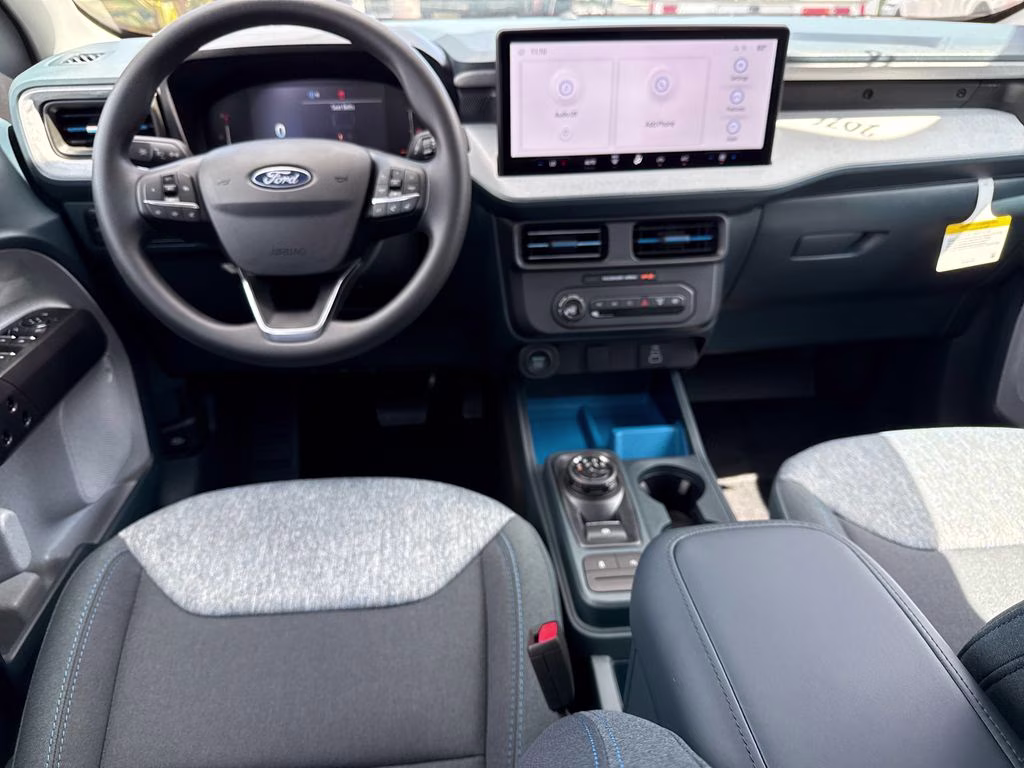 2026 Oxford White Ford Maverick XLT FWD Truck