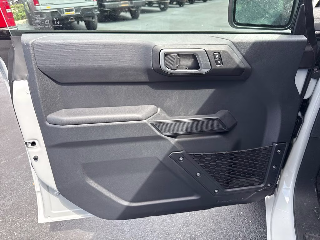 2026 Avalanche Gray Ford Bronco Base 4X4 SUV