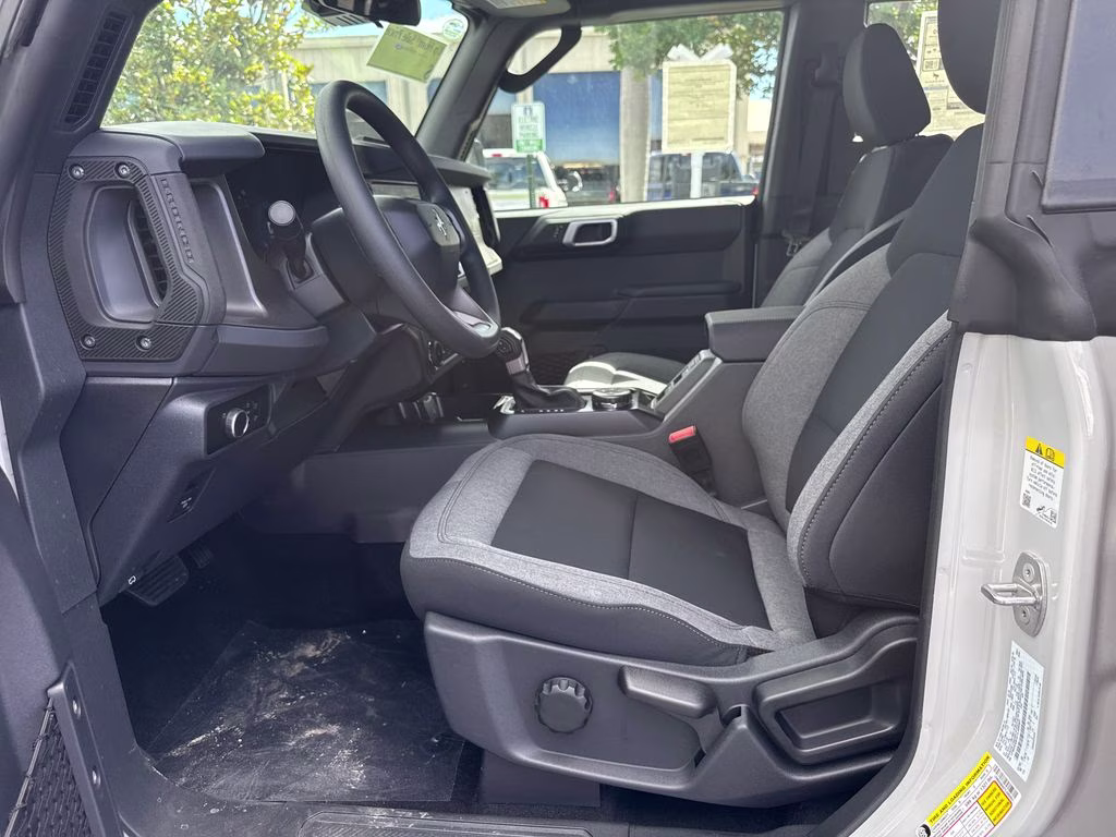 2026 Avalanche Gray Ford Bronco Base 4X4 SUV