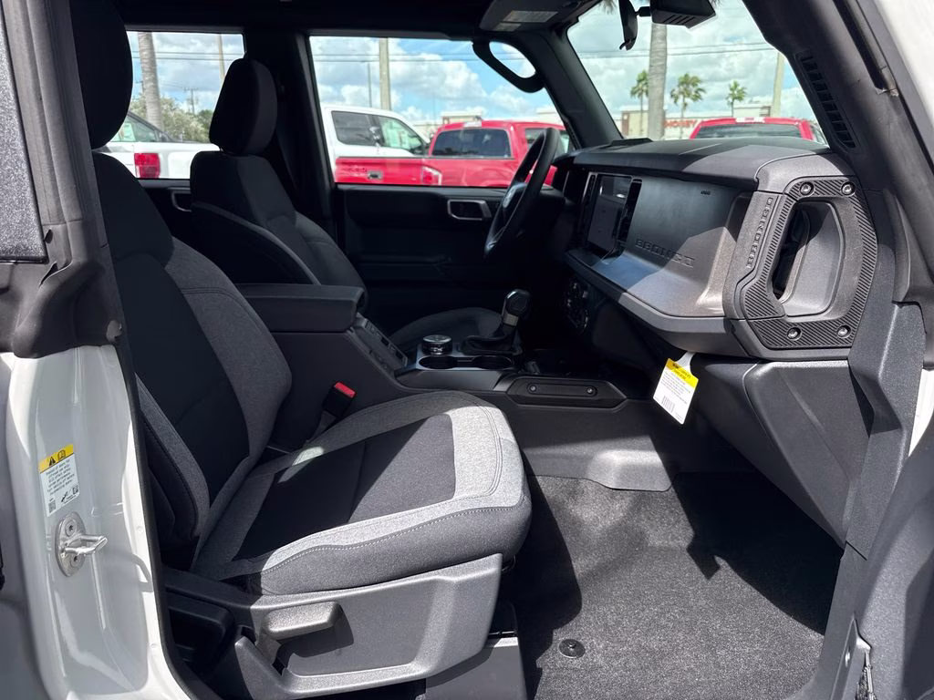 2026 Avalanche Gray Ford Bronco Base 4X4 SUV