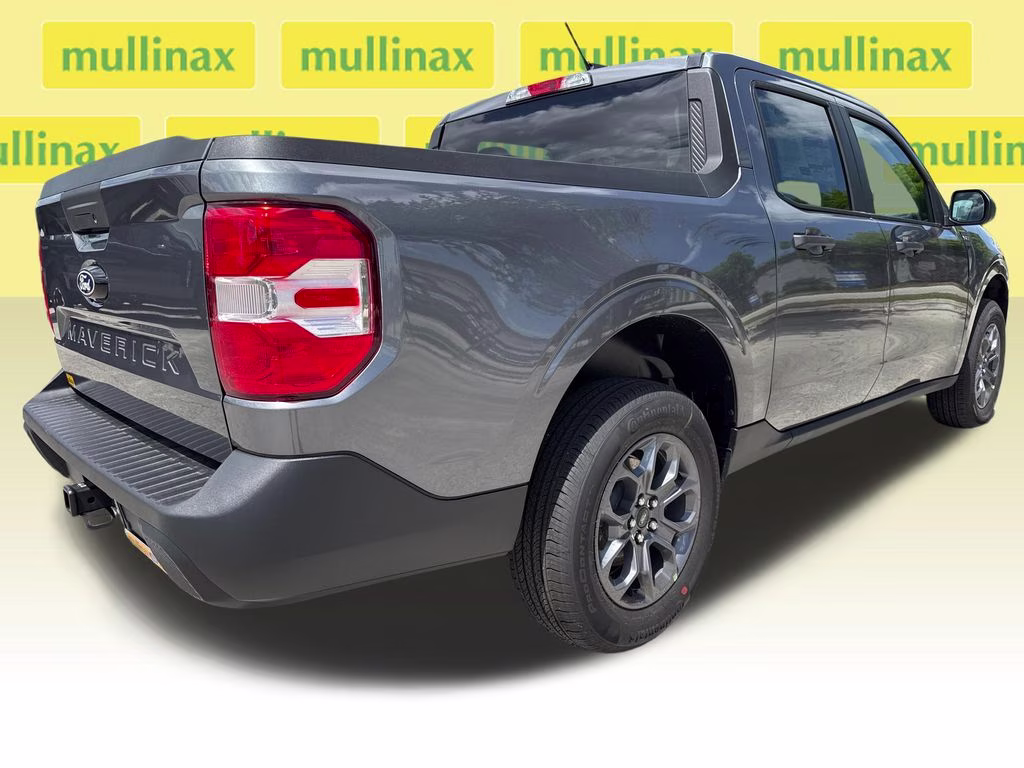 2026 Carbonized Gray Metallic Ford Maverick XLT FWD Truck