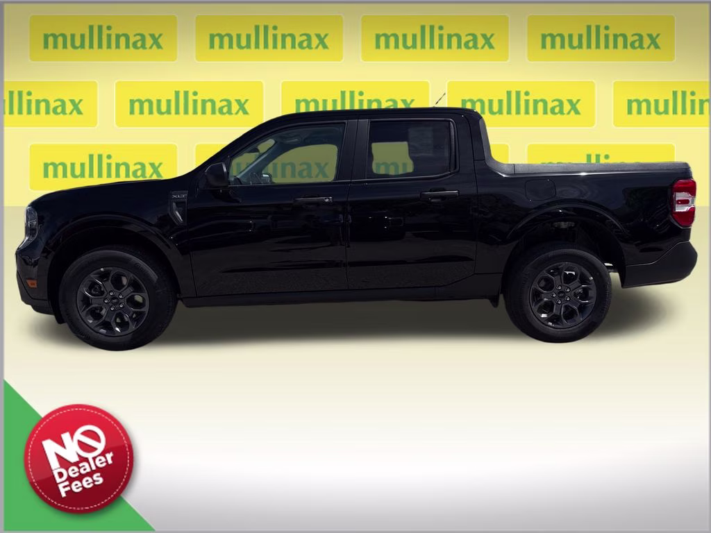 2026 Shadow Black Ford Maverick XLT FWD Truck
