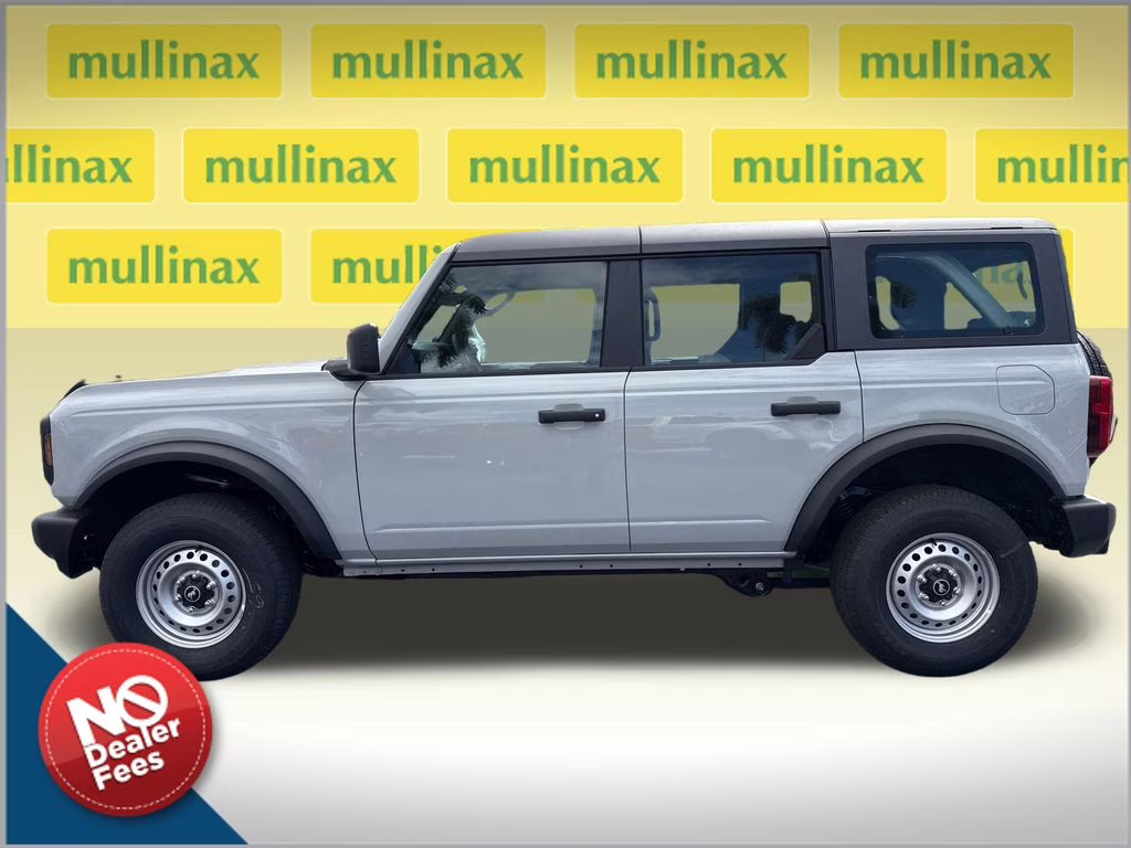 2026 Avalanche Gray Ford Bronco Base 4X4 SUV