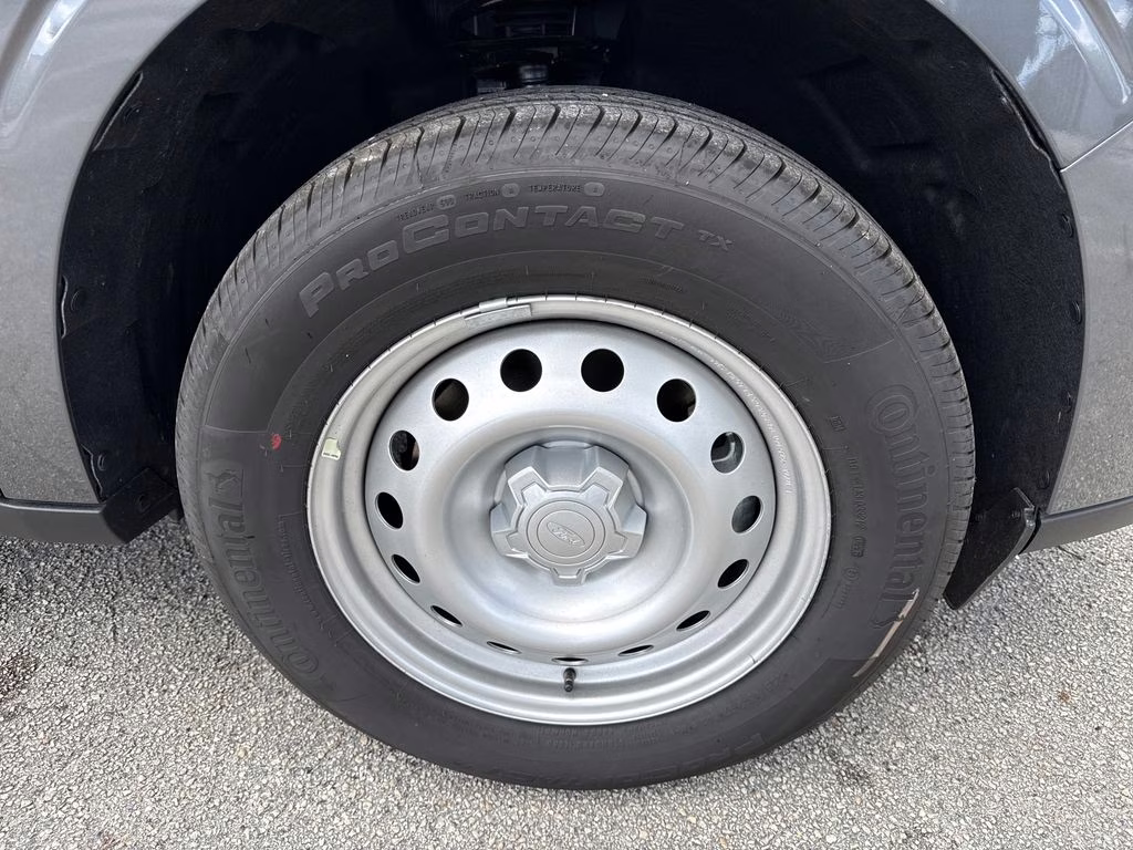 2026 Carbonized Gray Metallic Ford Maverick XL FWD Truck