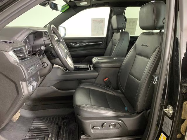 2021 Onyx Black GMC Yukon XL Denali 4X4 SUV