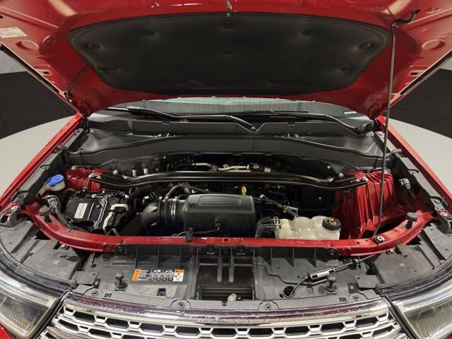 2021 Rapid Red Metallic Tinted Clearcoat Ford Explorer Limited 4X4 SUV