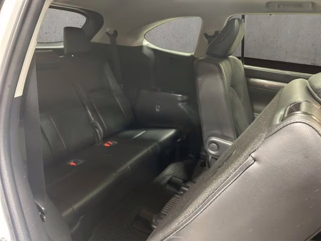 2022 Wind Chill Pearl Toyota Highlander Platinum AWD SUV