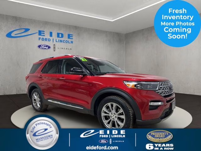 2021 Rapid Red Metallic Tinted Clearcoat Ford Explorer Limited 4X4 SUV
