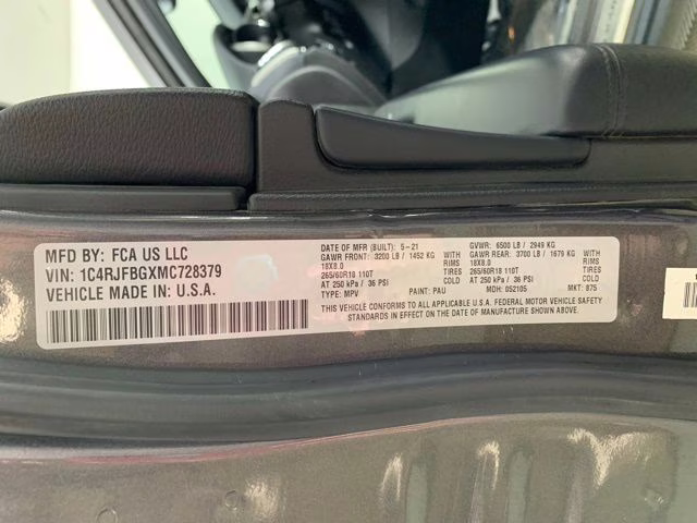 2021 Granite Crystal Metallic Clearcoat Jeep Grand Cherokee Limited 4X4 SUV