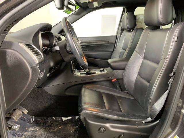 2021 Granite Crystal Metallic Clearcoat Jeep Grand Cherokee Limited 4X4 SUV