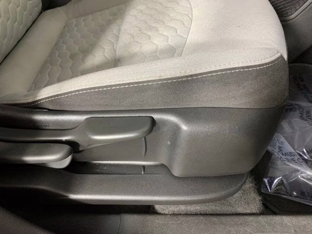 2018 Summit White Chevrolet Equinox LT AWD SUV