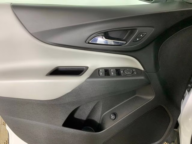 2018 Summit White Chevrolet Equinox LT AWD SUV