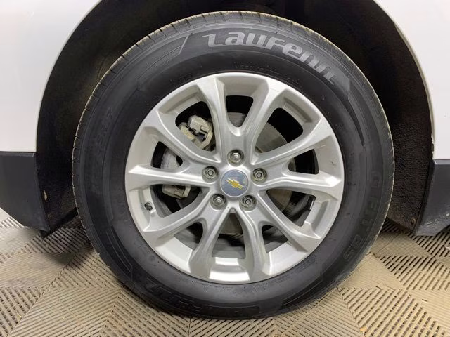 2018 Summit White Chevrolet Equinox LT AWD SUV