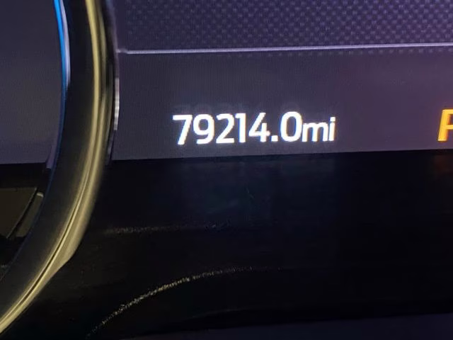 2021 Red Metallic Ford Super Duty F-250 SRW Lariat 4X4 Truck