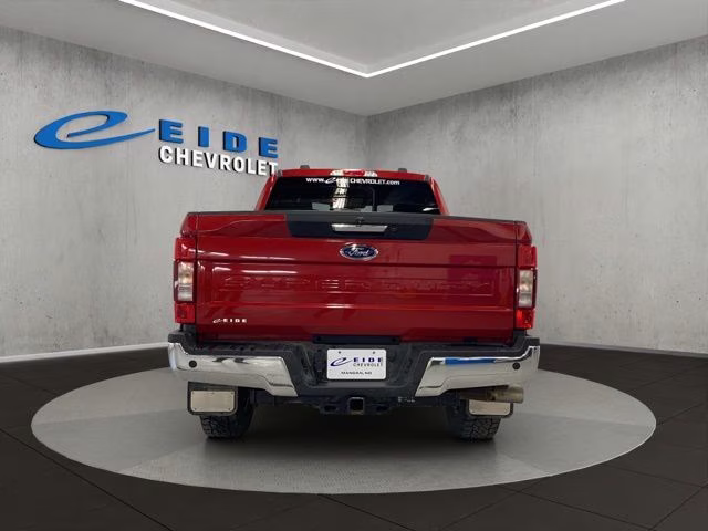 2021 Red Metallic Ford Super Duty F-250 SRW Lariat 4X4 Truck