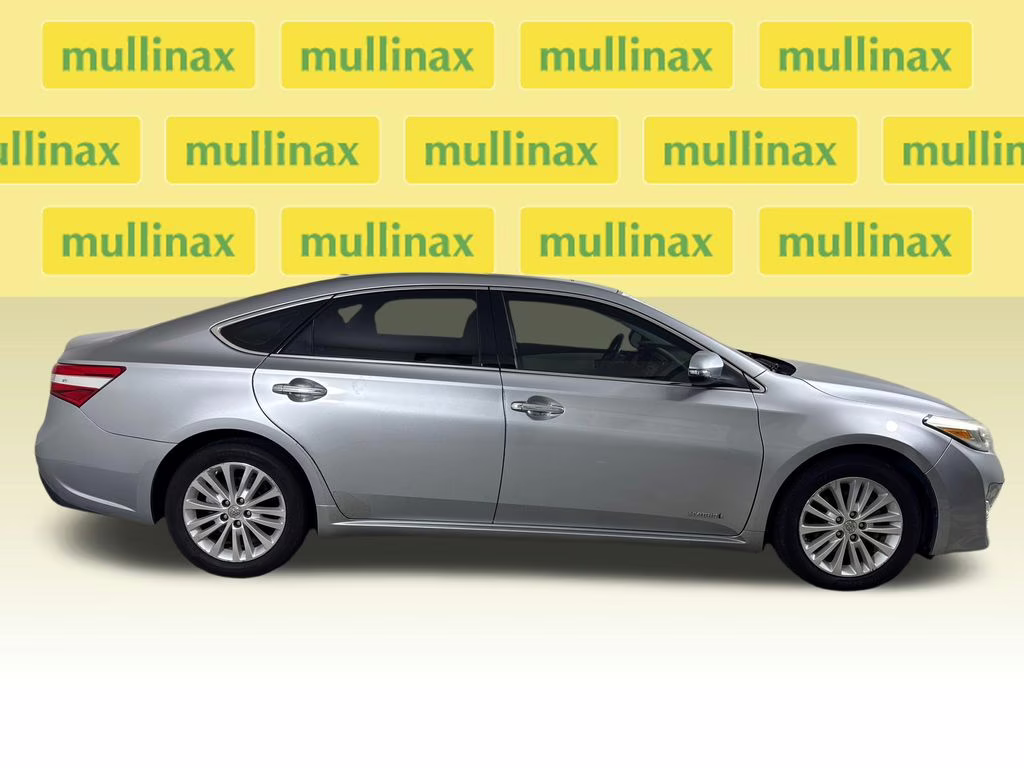 2015 Celestial Silver Metallic Toyota Avalon Hybrid XLE Premium FWD Sedan