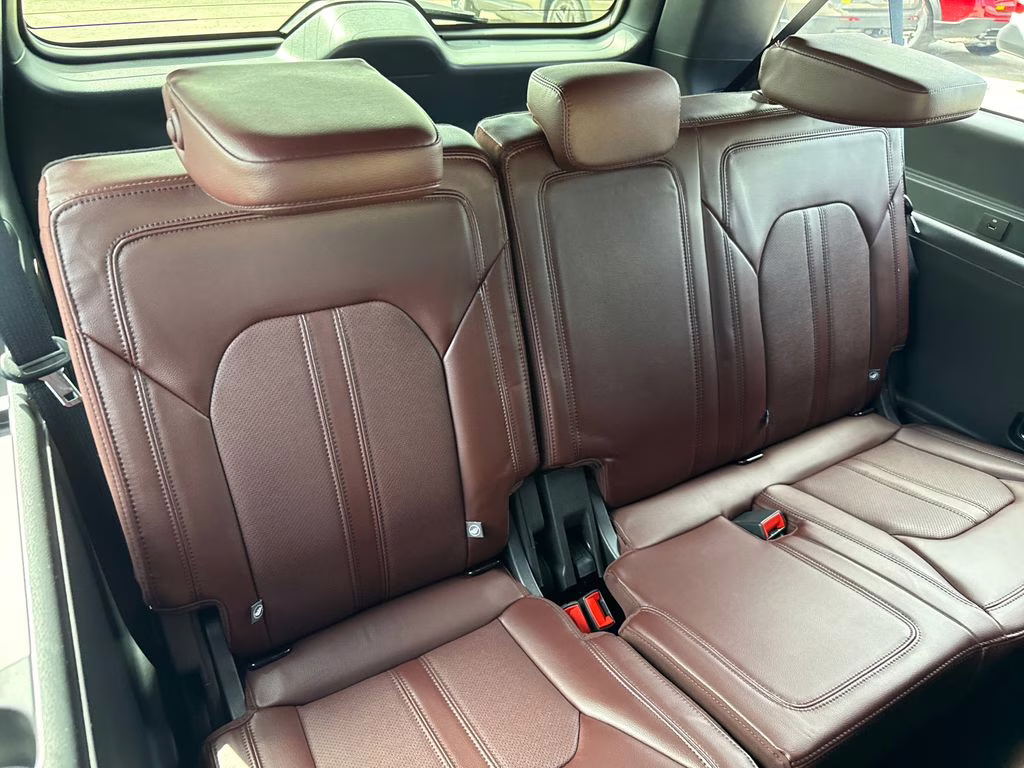 2022 Agate Black Metallic Ford Expedition Max Limited RWD SUV